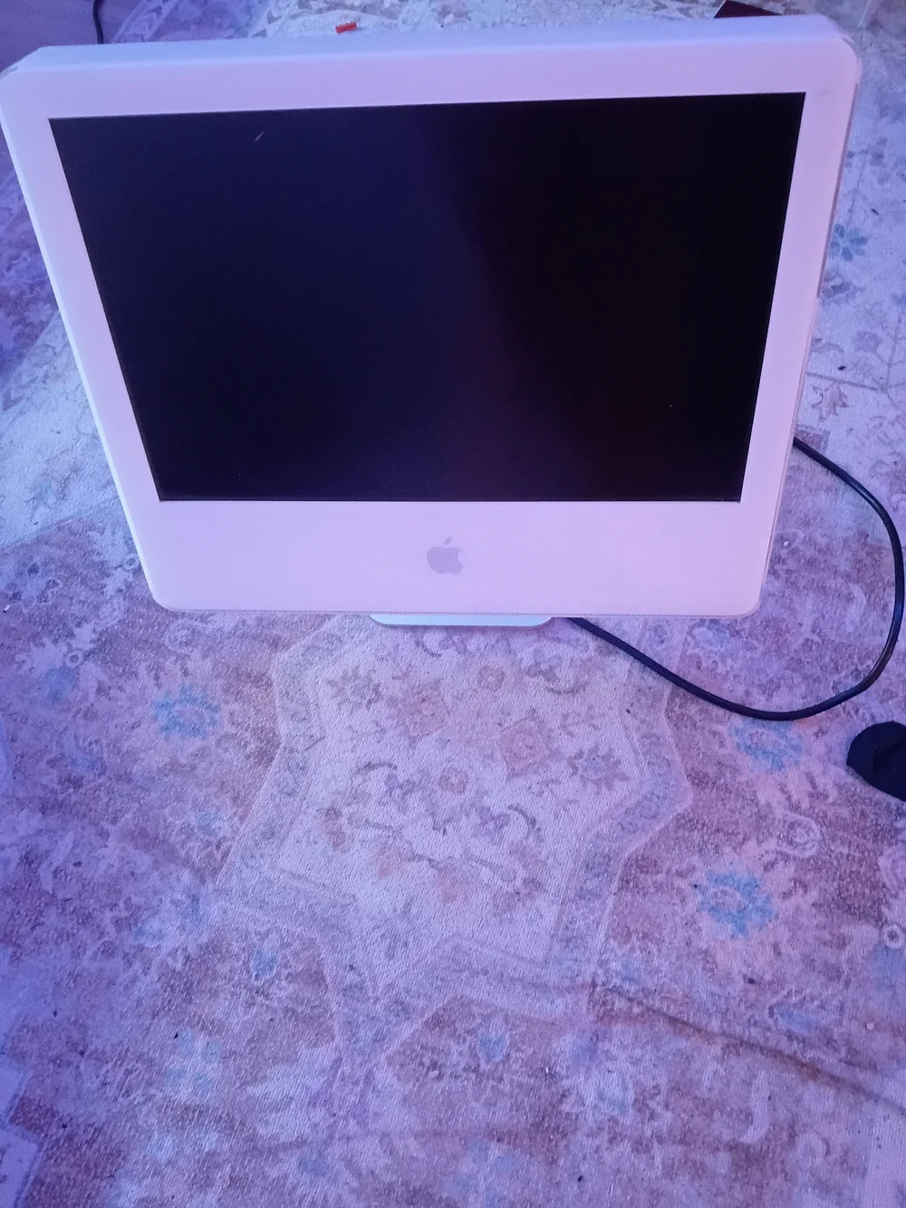 Apple All-in-One Desktop in White